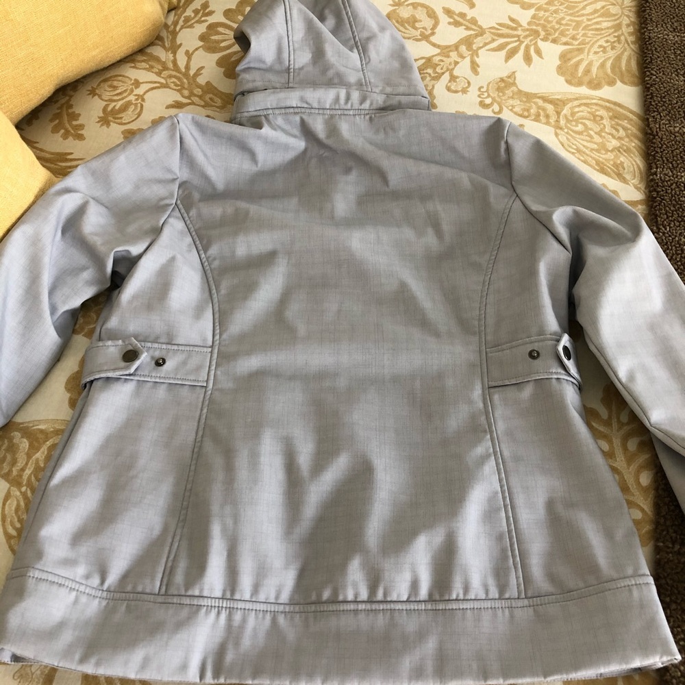 Free Country Soft Shell Jacket with removable hood - Picture 8 of 15